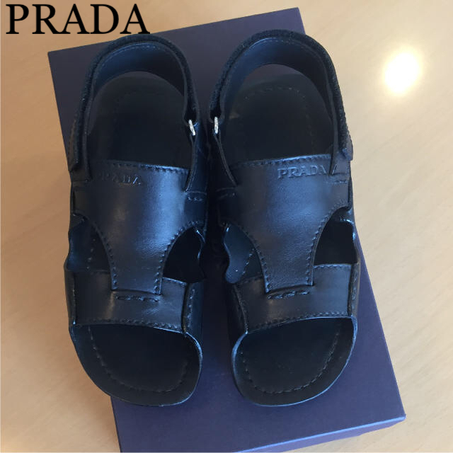 PRADA(プラダ)のPRADA☆サンダル☆メンズ☆サイズ6（約25cm）☆オールレザー☆美品 メンズの靴/シューズ(サンダル)の商品写真