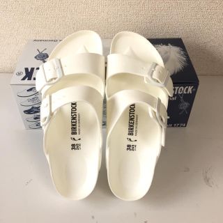 ビルケンシュトック(BIRKENSTOCK)の新品 BIRKENSTOCK アリゾナ EVA 38白(サンダル)