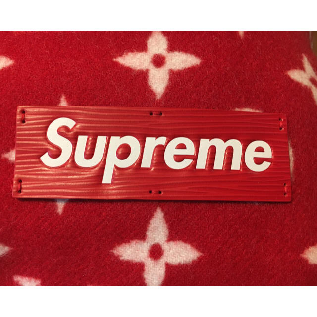 Supreme(シュプリーム)の新品 LOUIS VUITTON×SUPREME クッション モノグラム メンズのファッション小物(その他)の商品写真