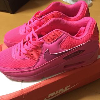 ナイキ(NIKE)のナイキ 新品エアマックス ピンク(スニーカー)