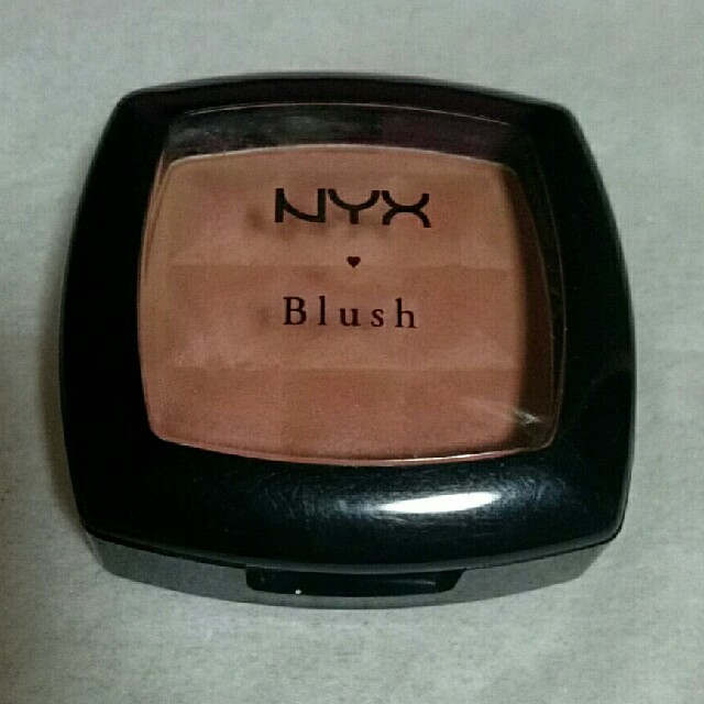 NYX(エヌワイエックス)のNYX アイシャドウ brush コスメ/美容のベースメイク/化粧品(アイシャドウ)の商品写真