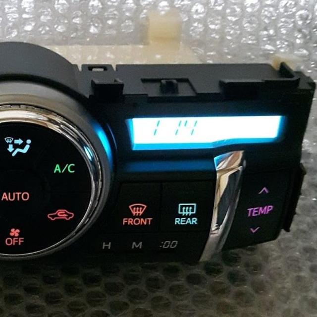 トヨタ マークｘ Grx130 レインボー Led打ち変え済みエアコンパネル完成品 の通販 By Hqiaoben99 S Shop トヨタならラクマ