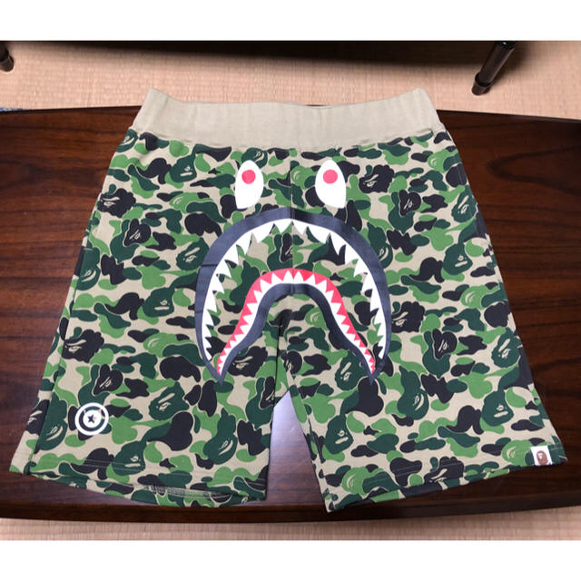 A BATHING APE ABC CAMO SHARK SHORTS