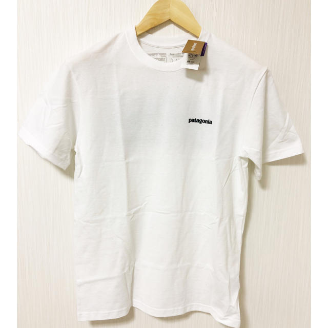 約50cm着丈☆新品☆ [Sサイズ]patagonia P-6ロゴ Tシャツ