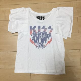 ローズバッド(ROSE BUD)の白あんぱん子様 専用 ローズバッド KISS コラボ Ｔシャツ 【新品】(Tシャツ(半袖/袖なし))