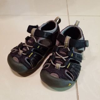 キーン(KEEN)の美品 keen サンダル 13.5cm キーン(サンダル)