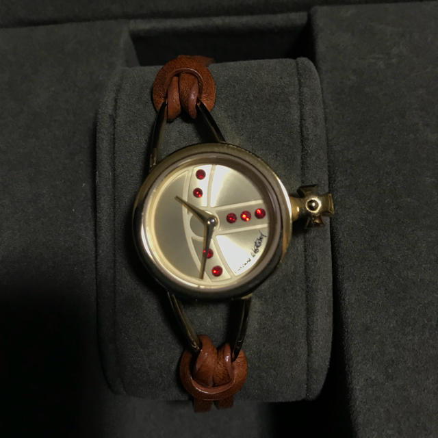Vivienne Westwood(ヴィヴィアンウエストウッド)のVivienne Westwood 腕時計 レディースのファッション小物(腕時計)の商品写真