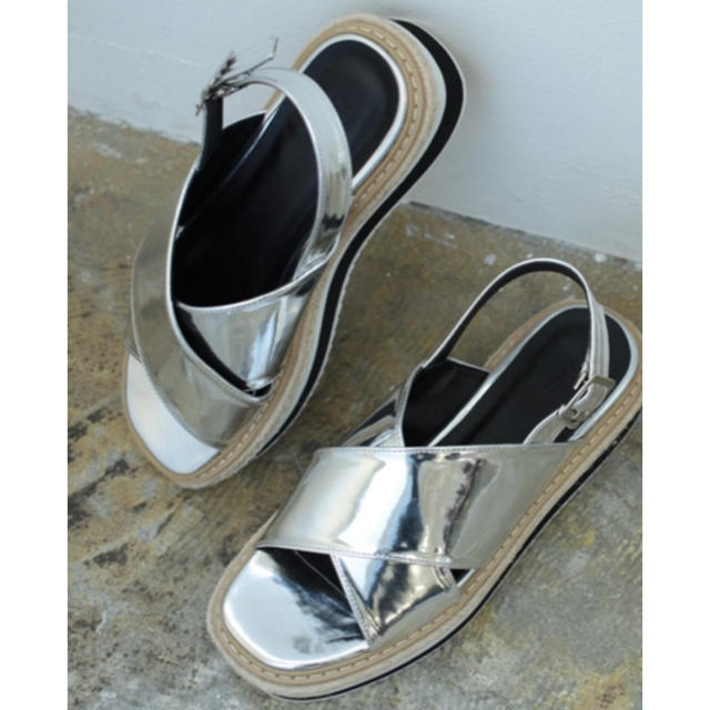titivate(ティティベイト)のティティベイト サンダル レディースの靴/シューズ(サンダル)の商品写真
