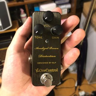 onecontrol Anodized Brown Distortion(エフェクター)