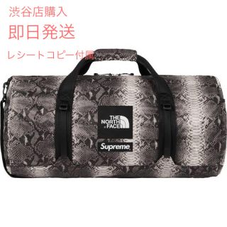 シュプリーム(Supreme)のSupreme Snakeskin Flyweight Duffle Bag(ドラムバッグ)