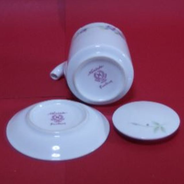 Noritake(ノリタケ)の送料込★ノリタケFantasy醤油注ぎ(受皿付)【胴径16cm中古洋食器】D03 インテリア/住まい/日用品のキッチン/食器(食器)の商品写真