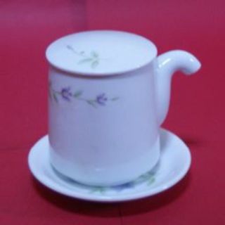 ノリタケ(Noritake)の送料込★ノリタケFantasy醤油注ぎ(受皿付)【胴径16cm中古洋食器】D03(食器)