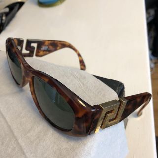 ジャンニヴェルサーチ(Gianni Versace)のジャンニ ベルサーチ サングラス(サングラス/メガネ)