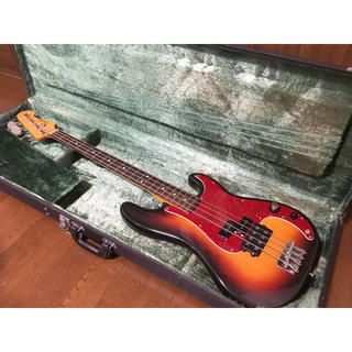 フェンダー(Fender)の【Eシリアル】Fender Japan プレシジョンベース カスタム有【レア】(エレキベース)