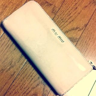 ミュウミュウ(miumiu)のmiu miu/wallet(財布)