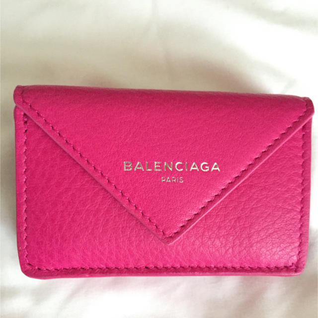 Balenciaga(バレンシアガ)の【新品】BALENCIAGA ペーパーミニウォレット ピンク レディースのファッション小物(財布)の商品写真