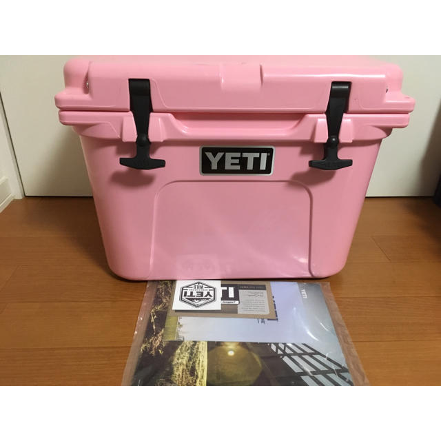 YETI Roadie 20 イエティ クーラーボックス ピンク 良品の通販 by cocoken's shop｜ラクマ