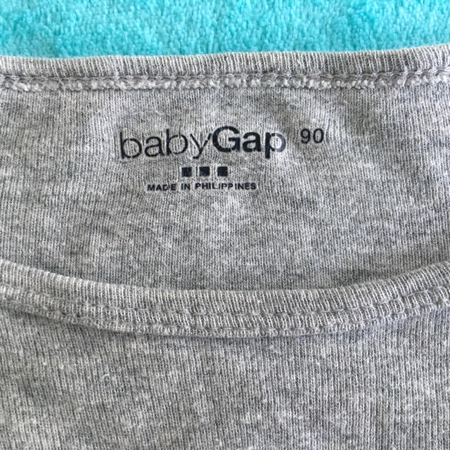 babyGAP(ベビーギャップ)のお値下げ❢babyGAP»90cm ロンT キッズ/ベビー/マタニティのキッズ服女の子用(90cm~)(Tシャツ/カットソー)の商品写真