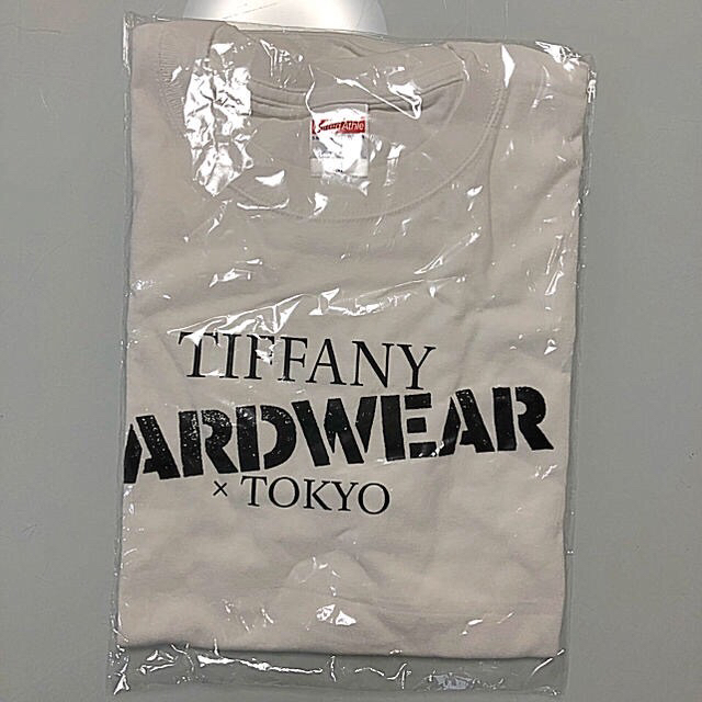 Tiffany & Co.(ティファニー)のtsukahi様専用  Tiffany Hardwear Tokyo Tシャツ  レディースのトップス(Tシャツ(半袖/袖なし))の商品写真