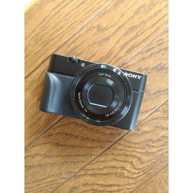 SONY RX100☆動作OKソニーコンパクトデジタルカメラのサムネイル