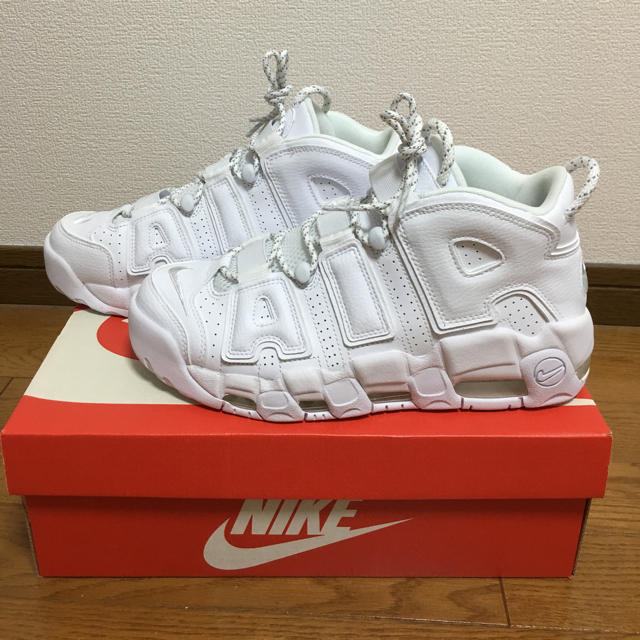 NIKE(ナイキ)のモアテン Nike air more uptempo 26.5cm メンズの靴/シューズ(スニーカー)の商品写真