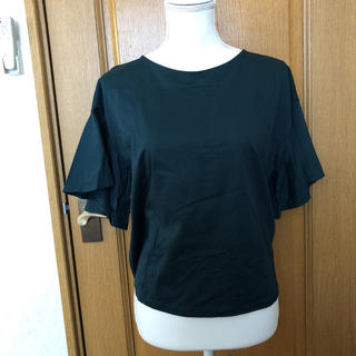 ユニクロ(UNIQLO)のユニクロ  袖フリルTシャツ(Tシャツ(半袖/袖なし))