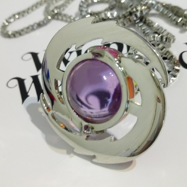 Vivienne Westwood - 美品 シューティングスターオーブペンダント