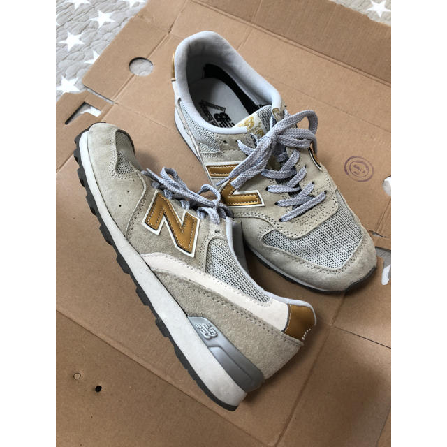 New Balance(ニューバランス)のニューバランス996 グレー×ゴールド レディースの靴/シューズ(スニーカー)の商品写真