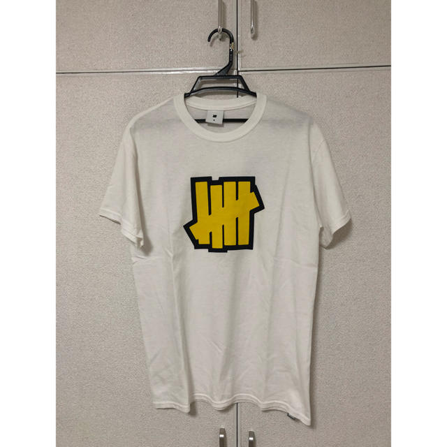 UNDEFEATED(アンディフィーテッド)のUNDEFEATED Tシャツ メンズのトップス(Tシャツ/カットソー(半袖/袖なし))の商品写真