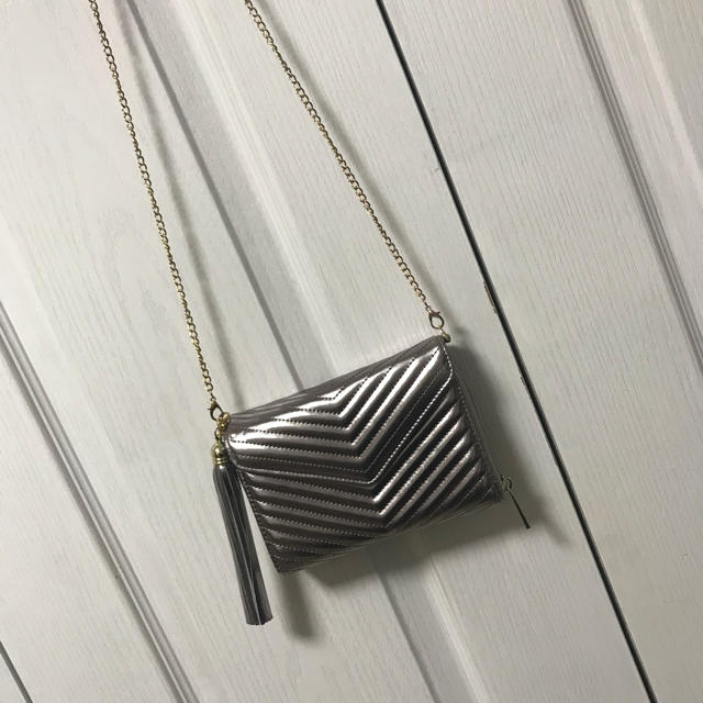 👛DRESSTIC の FRINGE MINI CLUTCH BAG👛 レディースのバッグ(クラッチバッグ)の商品写真