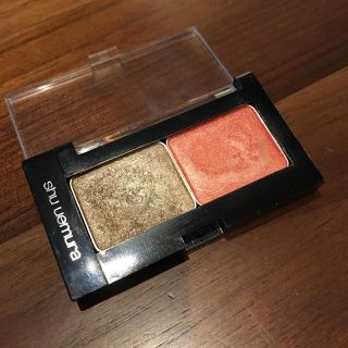 シュウウエムラ(shu uemura)のシュウウエムラシャドウ(アイシャドウ)