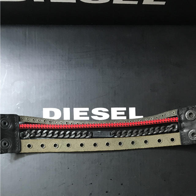 DIESEL(ディーゼル)の【ジン様専用です】DIESEL ブレスレット【未使用】 メンズのアクセサリー(ブレスレット)の商品写真