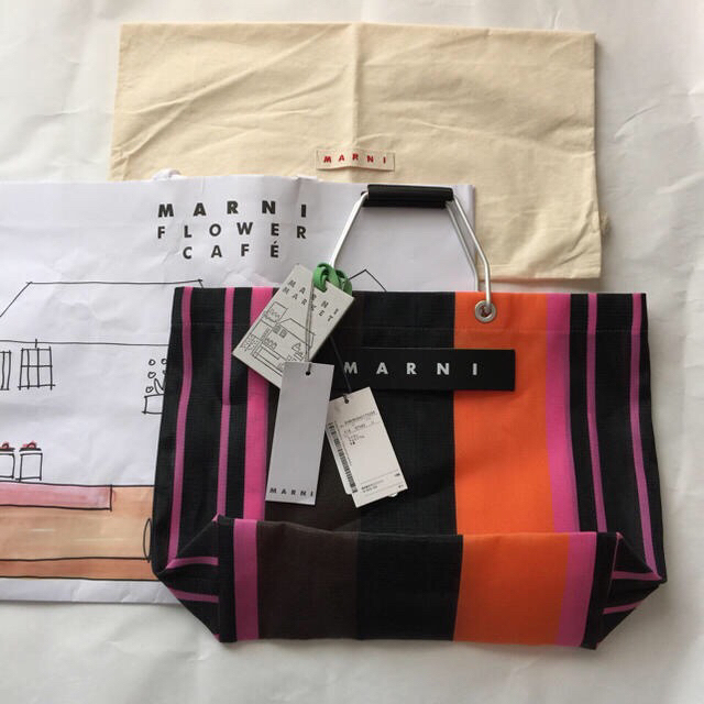 MARNI フラワーカフェ 限定トートバッグ