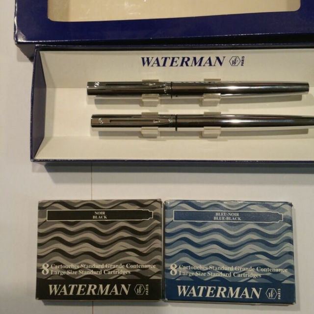万年筆　Waterman　２本組