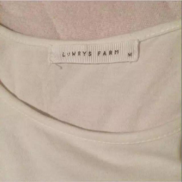 LOWRYS FARM(ローリーズファーム)の【未使用】無地白Tシャツ レディースのトップス(Tシャツ(半袖/袖なし))の商品写真