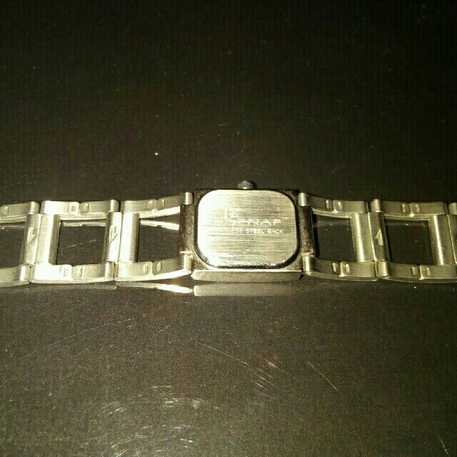 NAFNAF　ブレスレットウォッチ レディースのファッション小物(腕時計)の商品写真