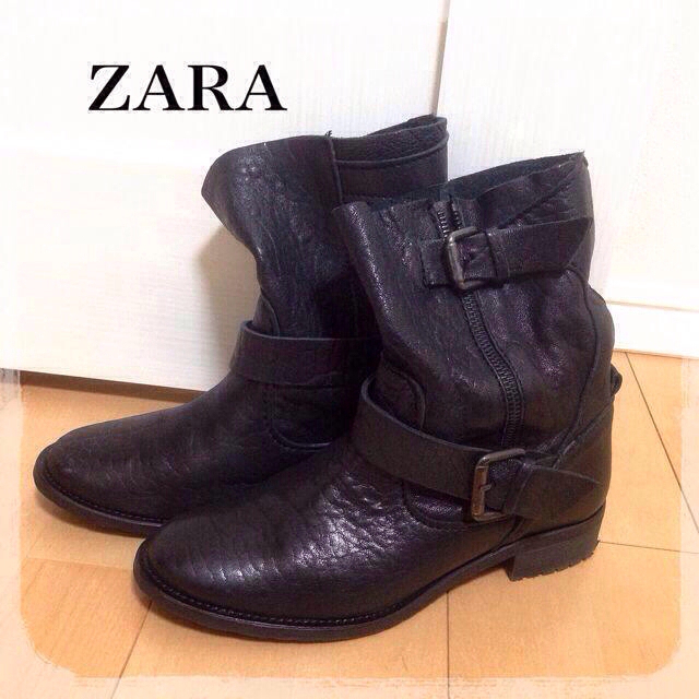 ZARA(ザラ)のyuri様♡20日までお取り置き中 レディースの靴/シューズ(ブーツ)の商品写真