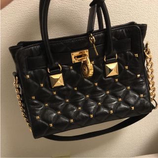 マイケルコース(Michael Kors)の美品マイケルコースハミルトン2WAYバッグスタッズキルティングショルダーバッグ(ショルダーバッグ)