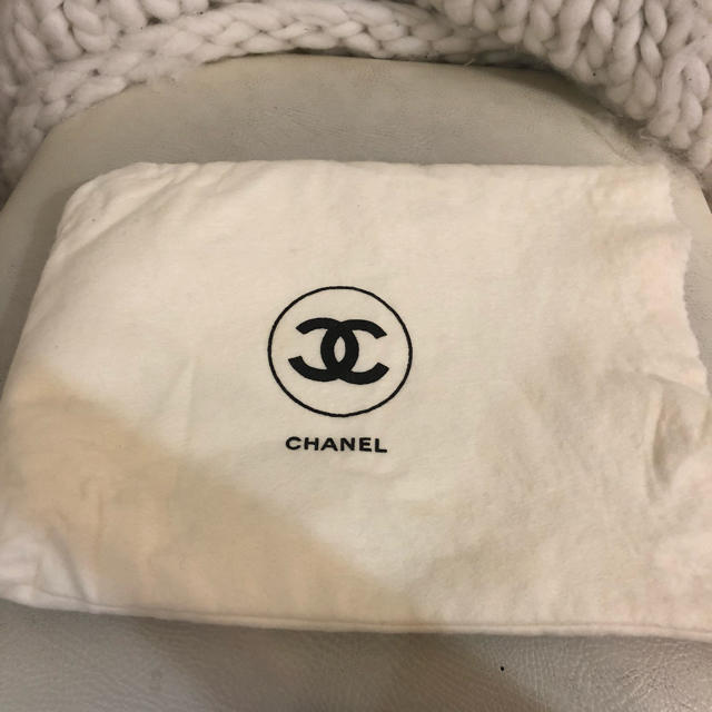 CHANEL(シャネル)のシャネルの昔の保存袋 ヴィンテージ フェルト製 レディースのバッグ(その他)の商品写真