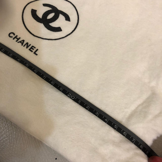 CHANEL(シャネル)のシャネルの昔の保存袋 ヴィンテージ フェルト製 レディースのバッグ(その他)の商品写真