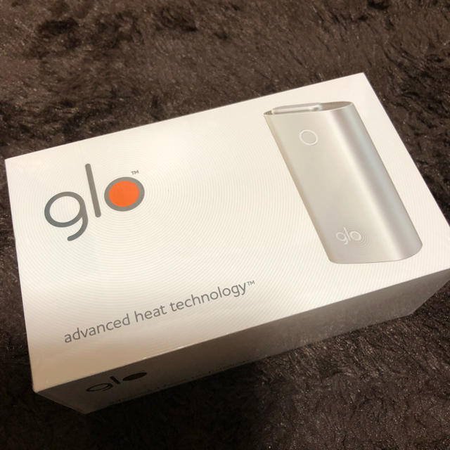 glo(グロー)のglo グロー スターターキット 新品未使用未開封 メンズのファッション小物(タバコグッズ)の商品写真