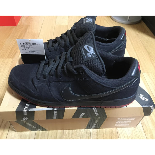 NIKE - NIKE dunk sb levi's 黒28cm美品リーバイス ダンクの通販 by 買付職人's shop｜ナイキならラクマ