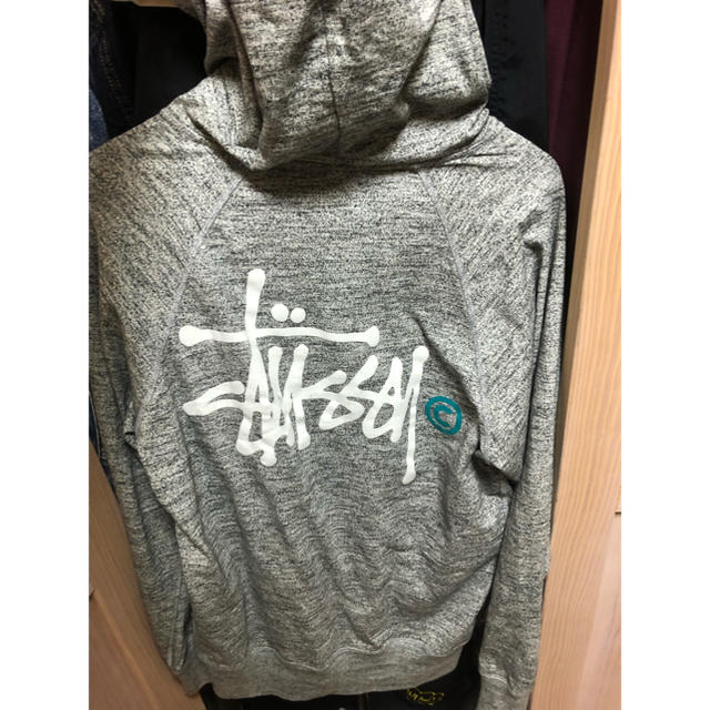 STUSSY パーカー