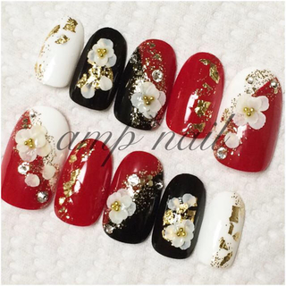 赤×黒×白◆和柄ネイル コスメ/美容のネイル(つけ爪/ネイルチップ)の商品写真