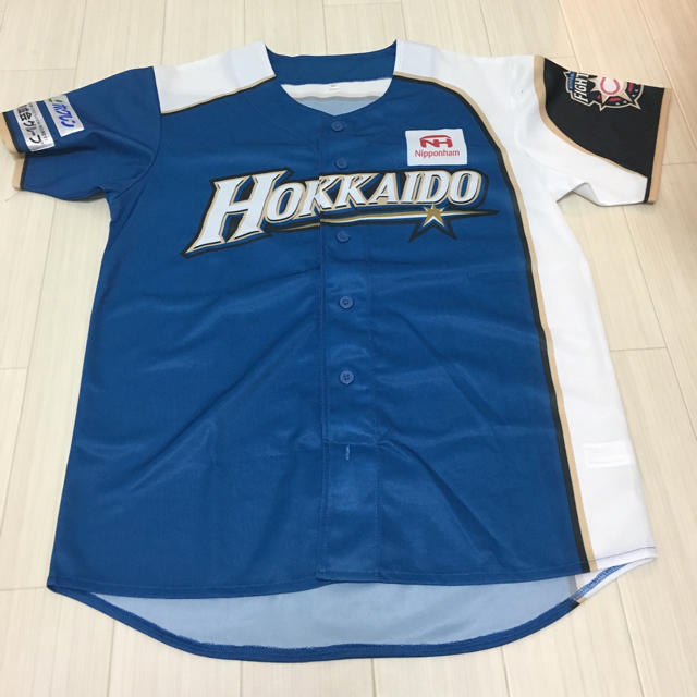 北海道日本ハムファイターズ(ホッカイドウニホンハムファイターズ)の日ハム WLHシリーズ ユニホーム 2014 スポーツ/アウトドアの野球(応援グッズ)の商品写真