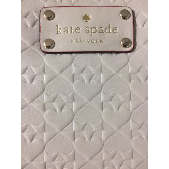 kate spadeラウンドファスナー長財布