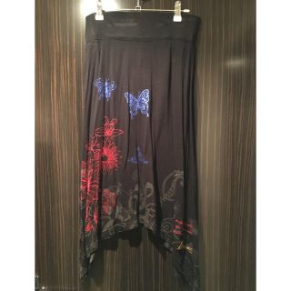 デシグアル(DESIGUAL)のデシグアル Desigual 変形スカート 黒 Mサイズ 新品未使用(ひざ丈スカート)