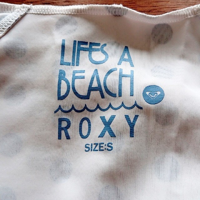 Roxy(ロキシー)のROXY  水着 ラッシュパーカー 美品 レディースの水着/浴衣(水着)の商品写真