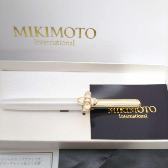 MIKIMOTO(ミキモト)の☆プレゼントに☆ MIKIMOTO ミキモト クローバーモチーフリップブラシ コスメ/美容のベースメイク/化粧品(リップライナー)の商品写真