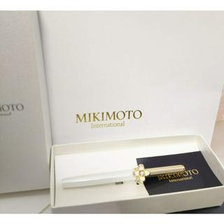 ミキモト(MIKIMOTO)の☆プレゼントに☆ MIKIMOTO ミキモト クローバーモチーフリップブラシ(リップライナー)